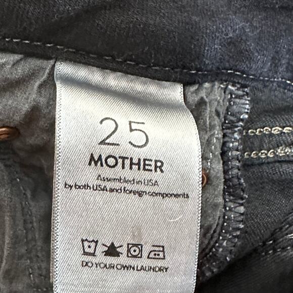 MOTHER The Looker Crop Coffee Tea or Me Dark Wash {Q15} - Picture 6 of 7